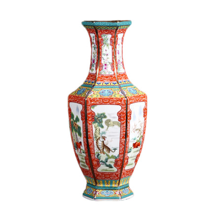 Jahrriesnge porcelain of outline in gold vase cna0883 