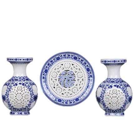 Jahrriesnge porcelain of hollow  vase set 3 pcs cna0908 