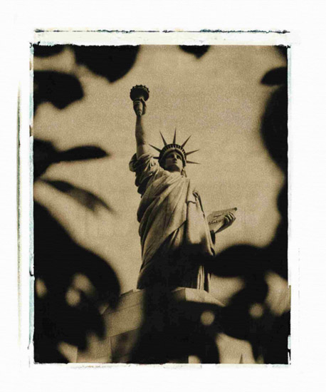 Jahrriesnge Landscape of Statue-of-Liberty-lpf00660 